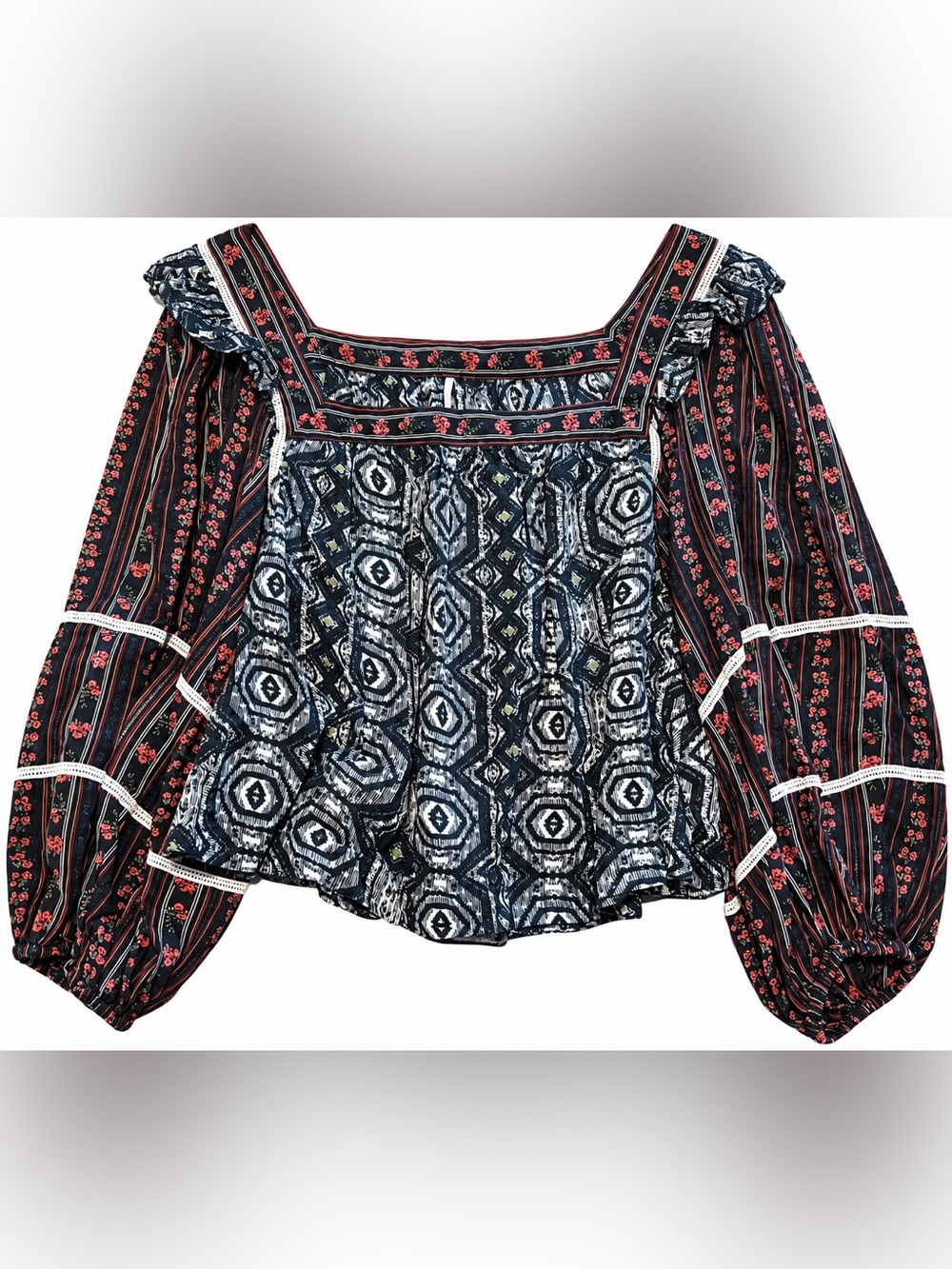 Free People Geometric Blouse in Black & White Size Large Like New